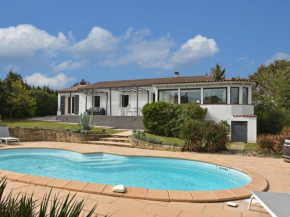 Modern villa 11km from Carcassonne